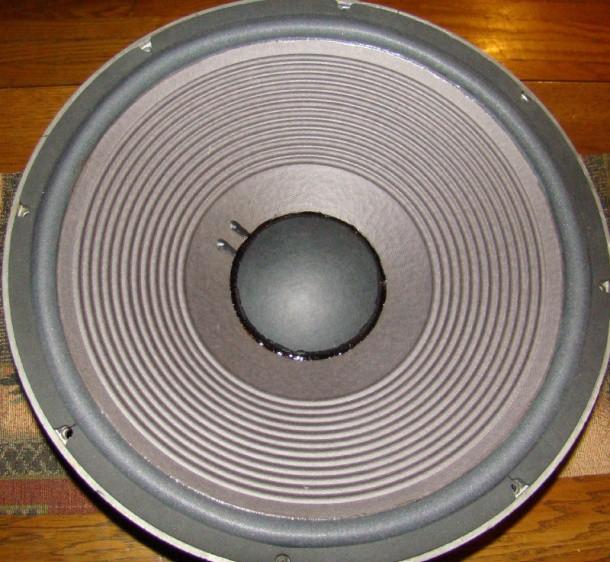 JBL_136a   (1)