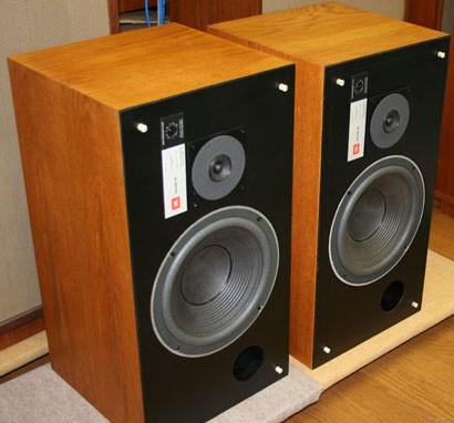 JBL_L26 (decade) (4)