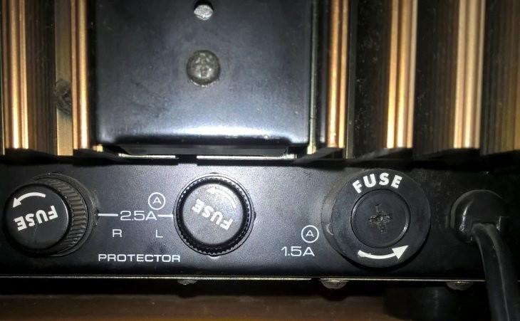 Клеммы Onkyo Integra 725