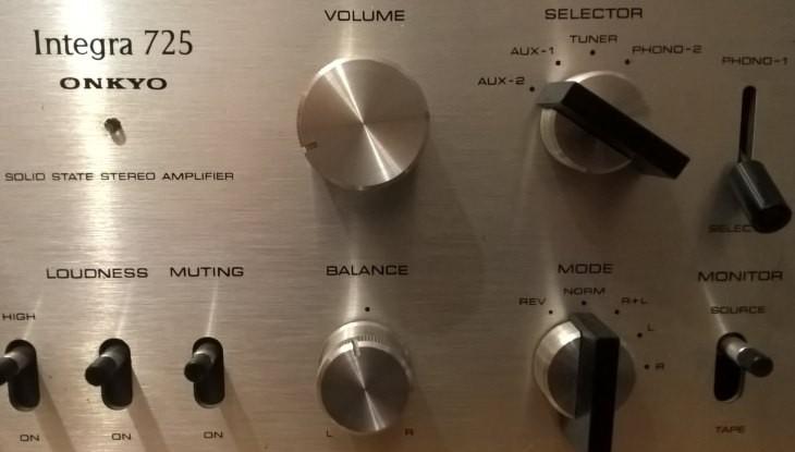 Ручки управления Onkyo Integra 725