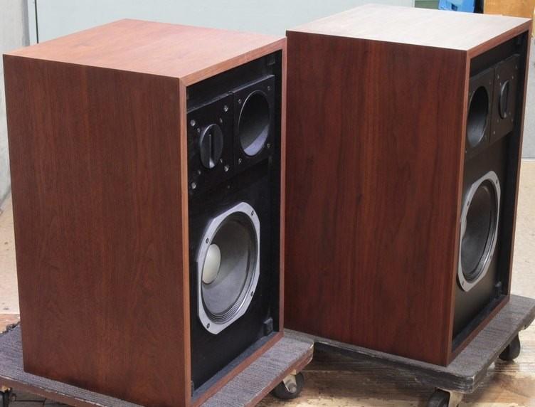 Sansui Monitor 2120 Sansui Monitor 2120