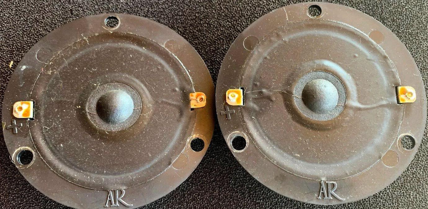 AR-11 twitter