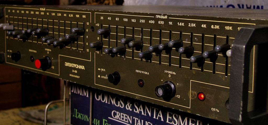 Электроника Э-06
