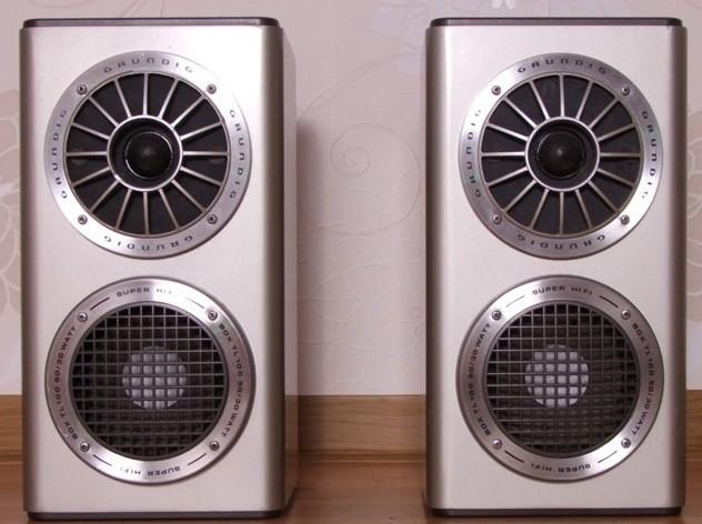 Grundig Box TL 100 Grundig Box TL 100