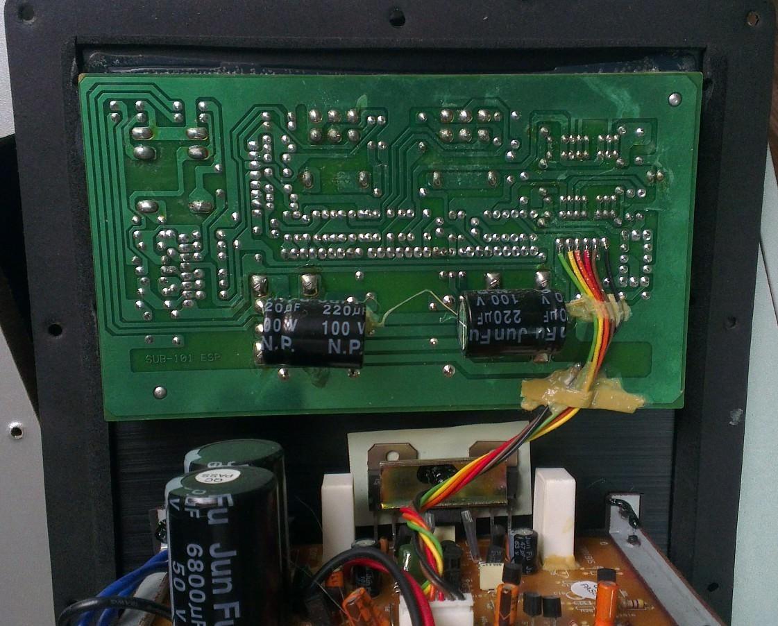 ELAC SUB 101 ESP