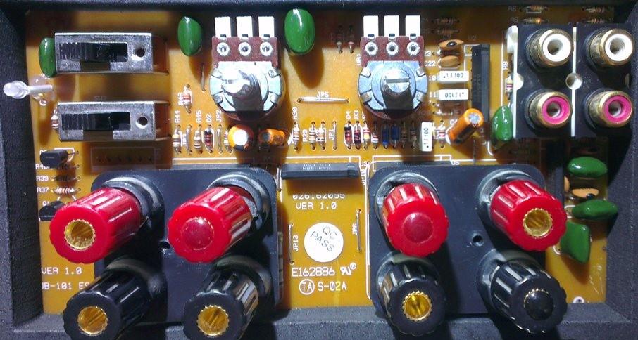 ELAC SUB 101 ESP