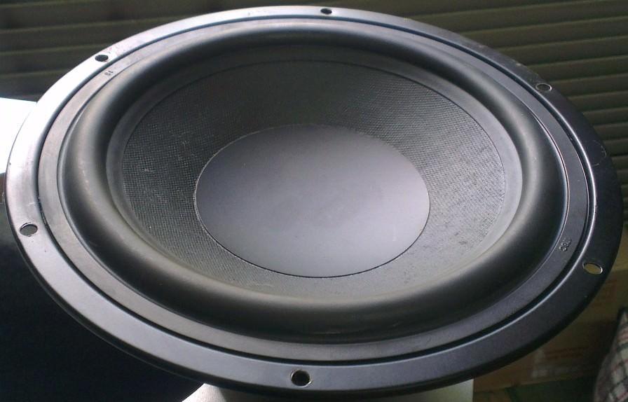 ELAC SUB 101 ESP