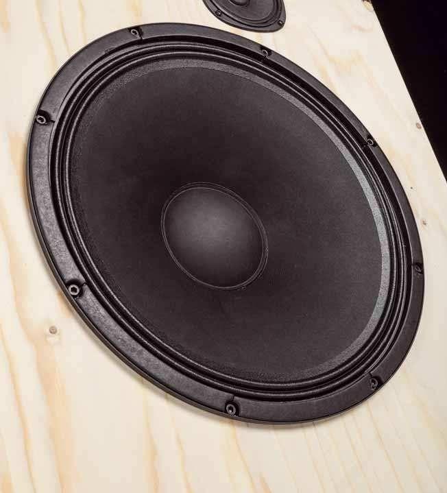3-х полосная АС «Monolith» (Celestion TF1525 + TF0410MR + CDX01) 3-х полосная АС «Monolith» (Celestion TF1525 + TF0410MR + CDX01)