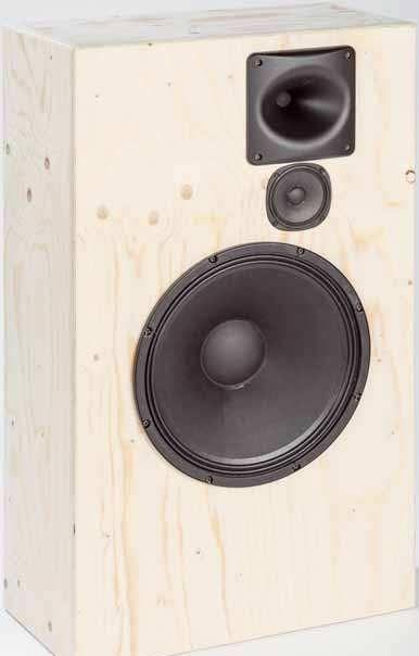 НЧ: Celestion TF1525 СЧ: Celestion TF0410MR ВЧ: Celestion CDX01-1010 НЧ: Celestion TF1525 СЧ: Celestion TF0410MR ВЧ: Celestion CDX01-1010