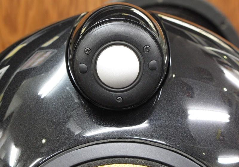 Bowers & Wilkins Nautilus 802 D2