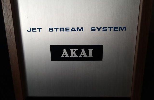 AKAI SW-30 AKAI SW-30