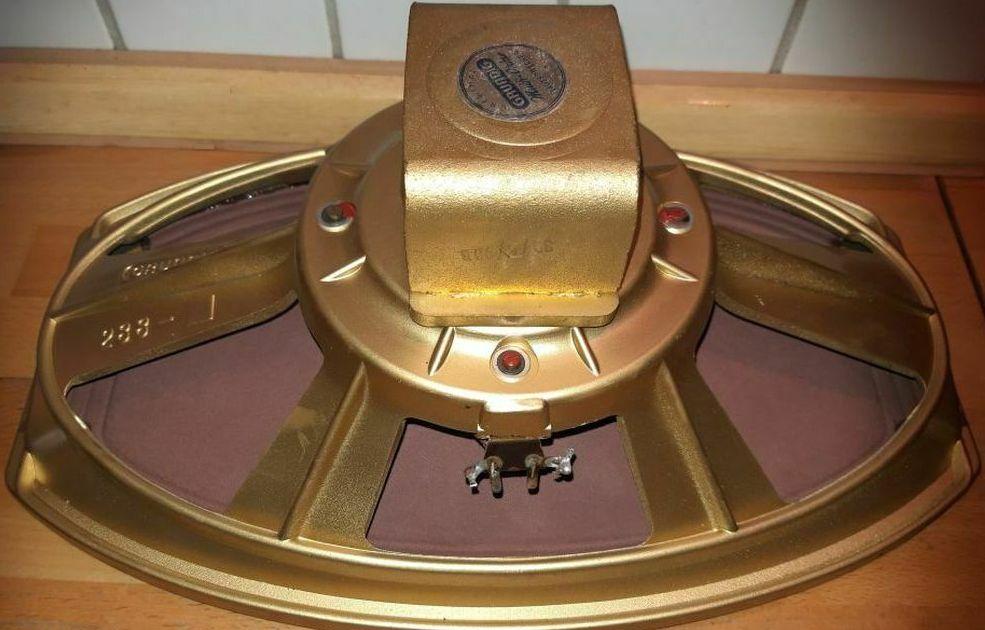 Громкоговоритель Grundig