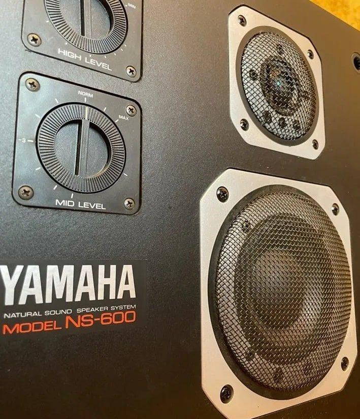 Yamaha NS-600 Yamaha NS-600
