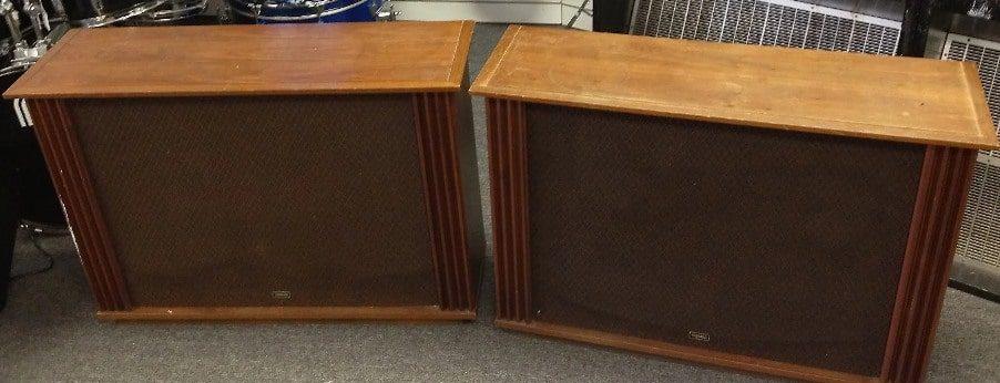 Yamaha NS-370 Yamaha NS-370
