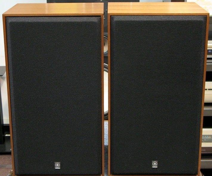 Yamaha NS-650 Yamaha NS-650