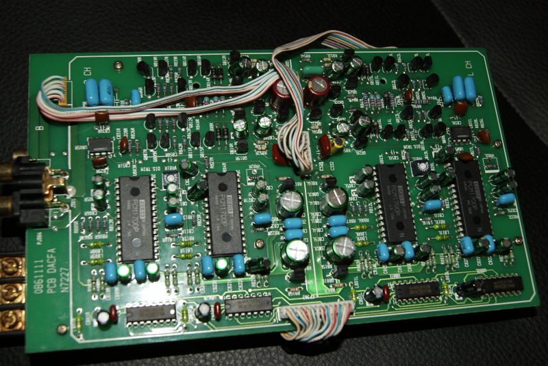 Плата цифро-аналогового тракта Nakamichi 100dac в сборе с четырьмя ЦАП и RCA-выходами